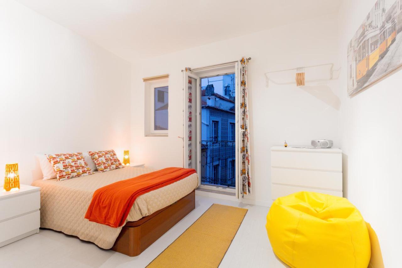Alfama Apartments & Studios Lisbona Esterno foto