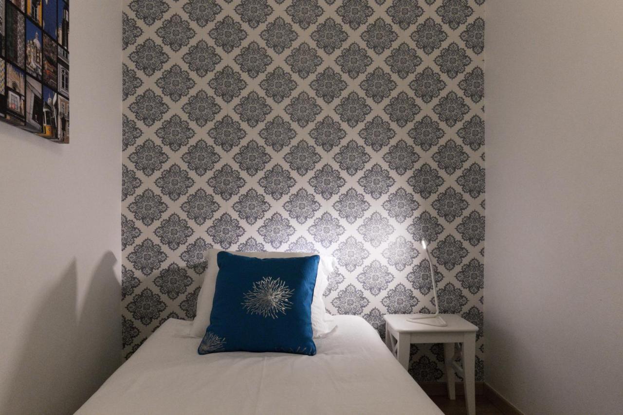 Alfama Apartments & Studios Lisbona Esterno foto