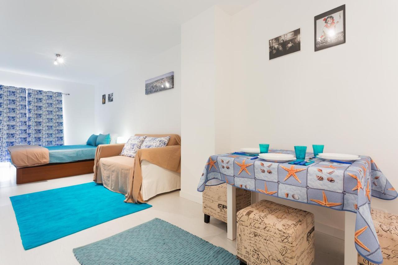 Alfama Apartments & Studios Lisbona Esterno foto