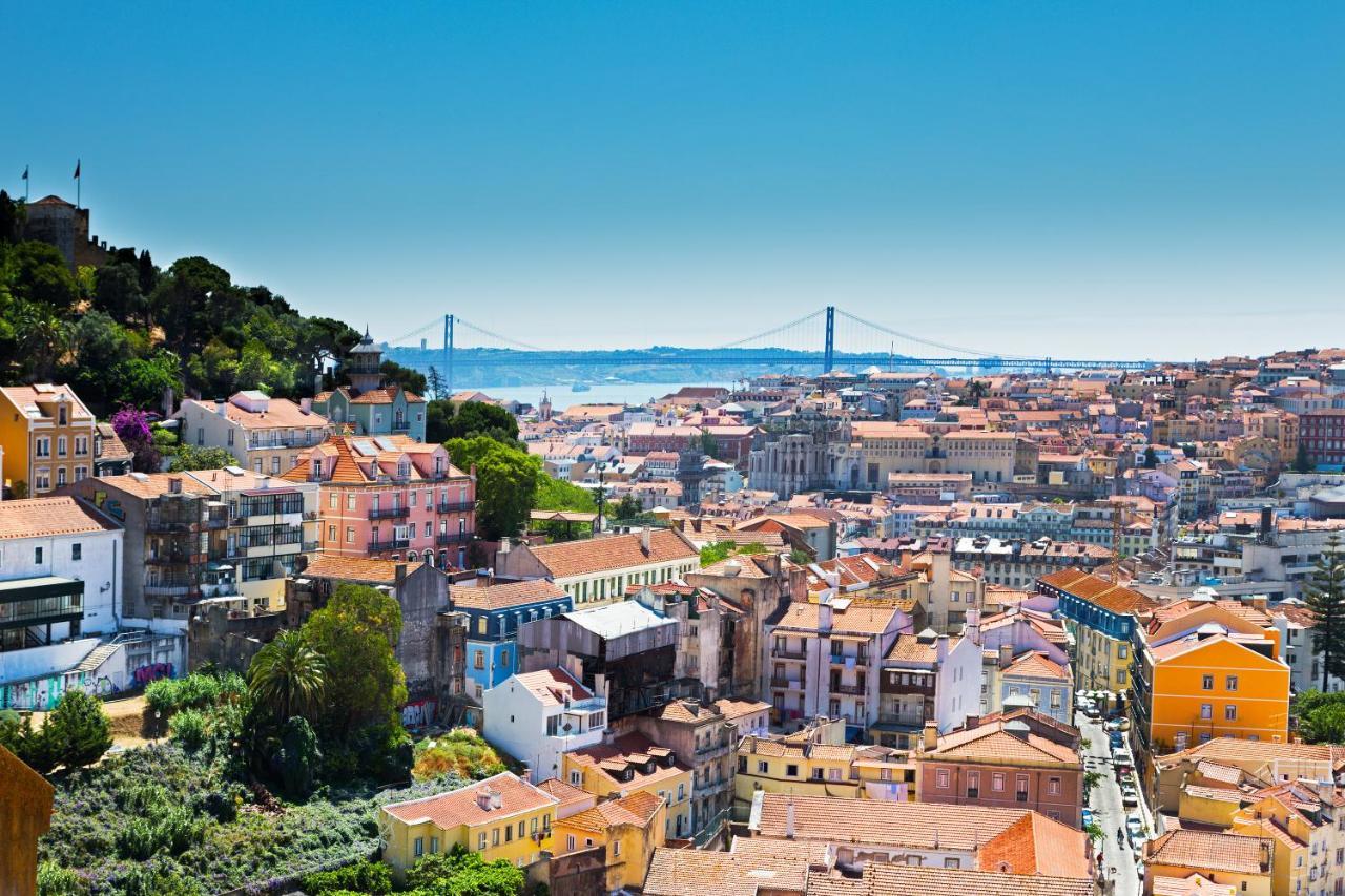 Alfama Apartments & Studios Lisbona Esterno foto